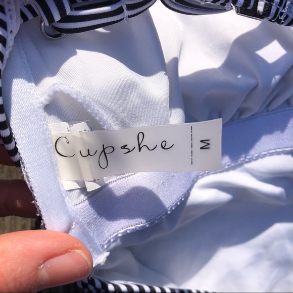 Cupshea Striped One Piece with Lace - Picture 7 of 11